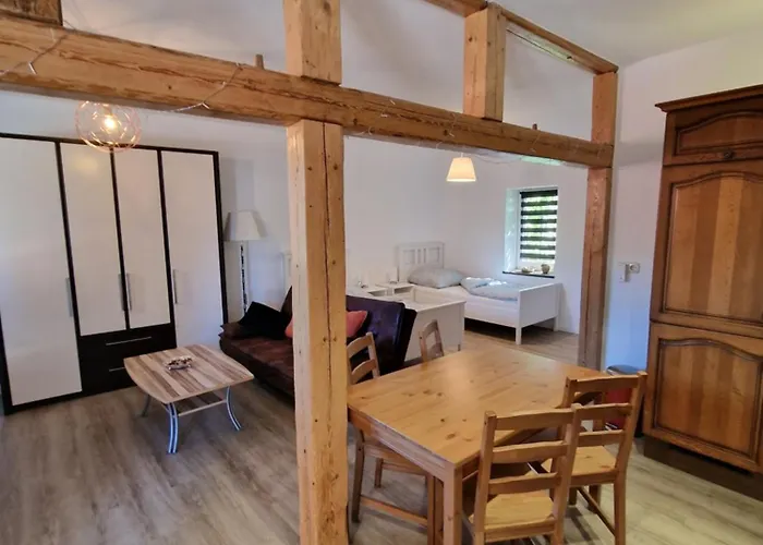 Apartment Auf Dem Hof Einer Historischen Muehle